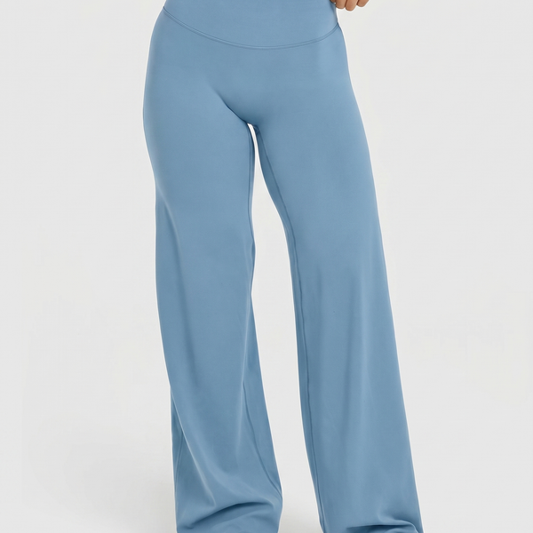 Die Mira Yoga-Hose mit weitem Bein